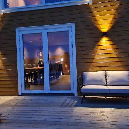 Rorbu Ved Sjoen Villa Bud Buitenkant foto