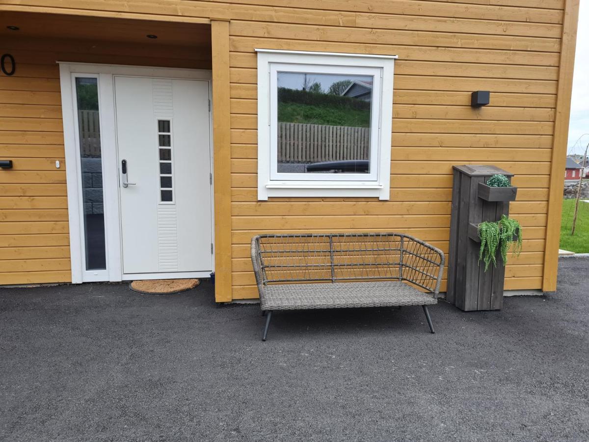 Rorbu Ved Sjoen Villa Bud Buitenkant foto