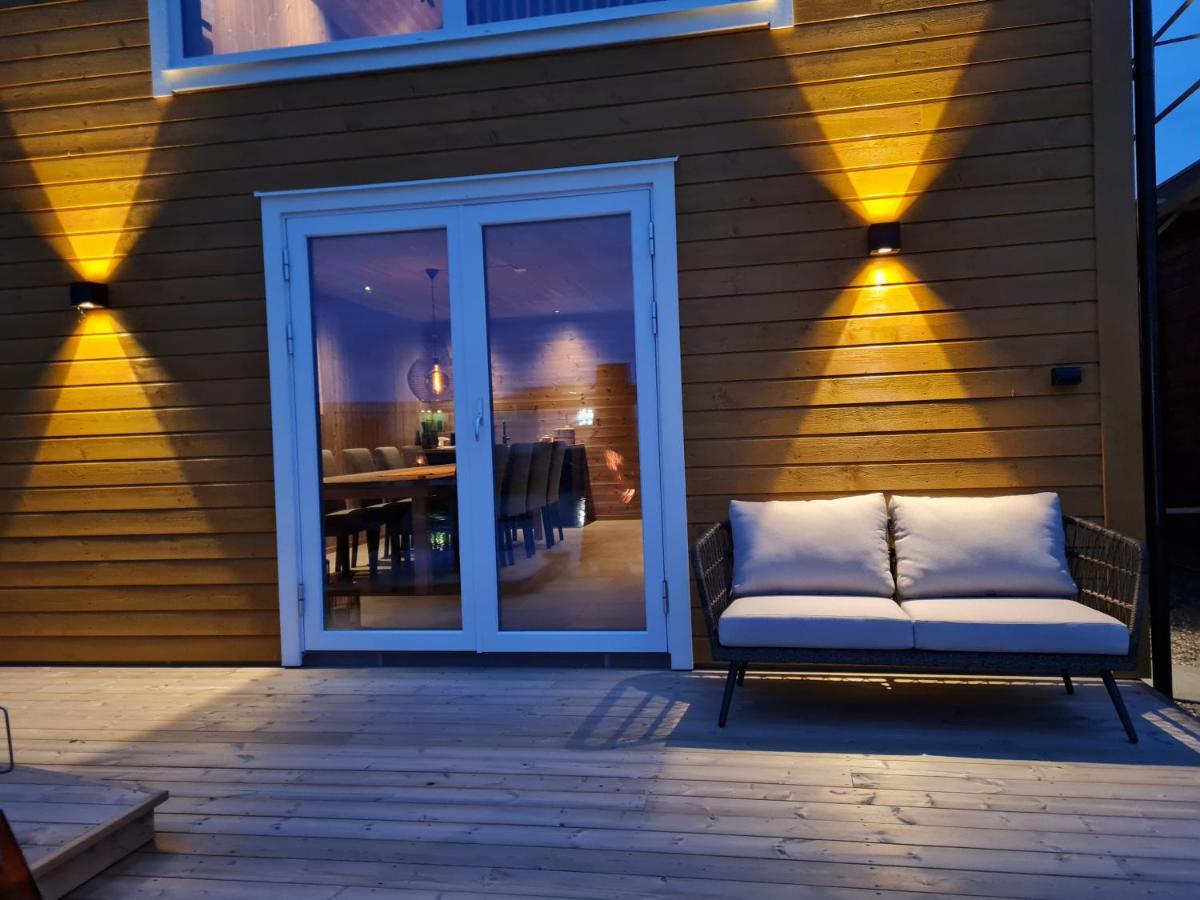 Rorbu Ved Sjoen Villa Bud Buitenkant foto